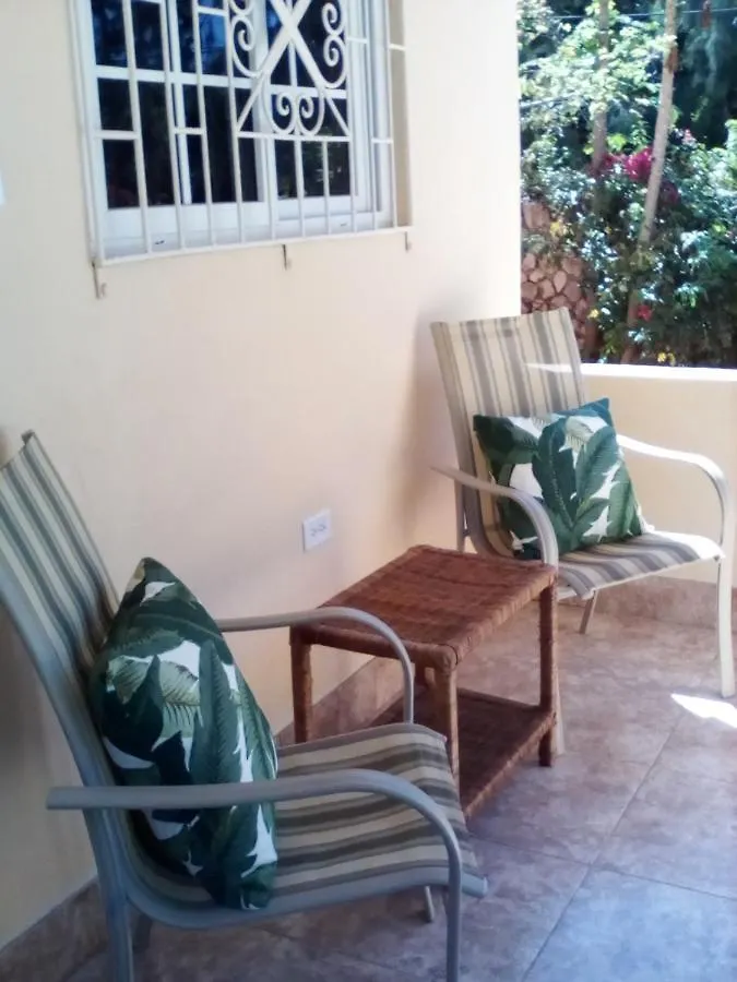 Guest house The Stoney Gate Cottages Negril